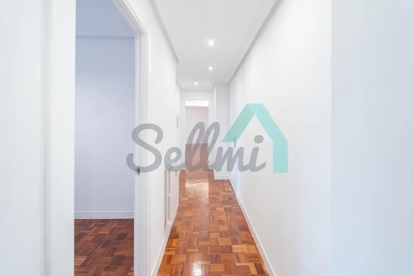 Flat for sale in Oviedo   with Heating, Parquet flooring and Storage room