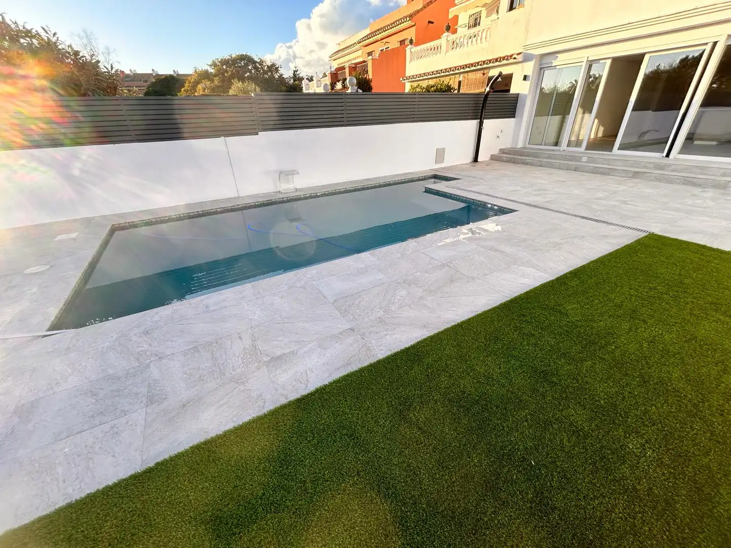 Swimming pool of Houses for sale in Marbella  with Air Conditioner, Heating and Private garden