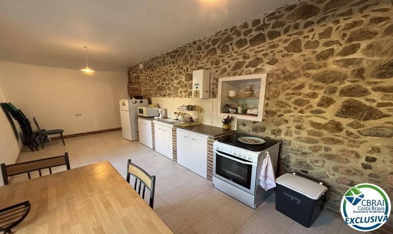 Kitchen of Single-family semi-detached for sale in Vilajuïga  with Heating, Terrace and Furnished