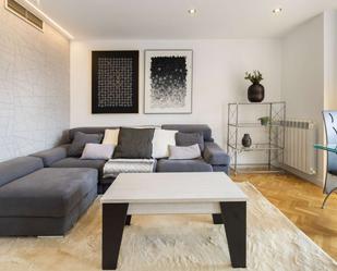 Sala d'estar de Apartament per a compartir en  Madrid Capital amb Aire condicionat, Calefacció i Terrassa