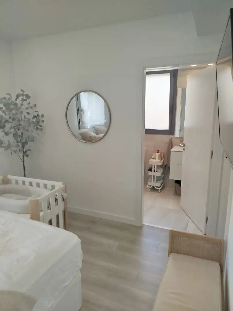 Dormitori de Pis en venda en Badalona amb Aire condicionat, Calefacció i Parquet