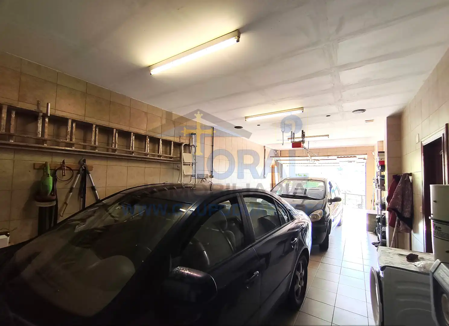 Aparcament de Casa o xalet en venda en Siero amb Calefacció, Jardí privat i Parquet