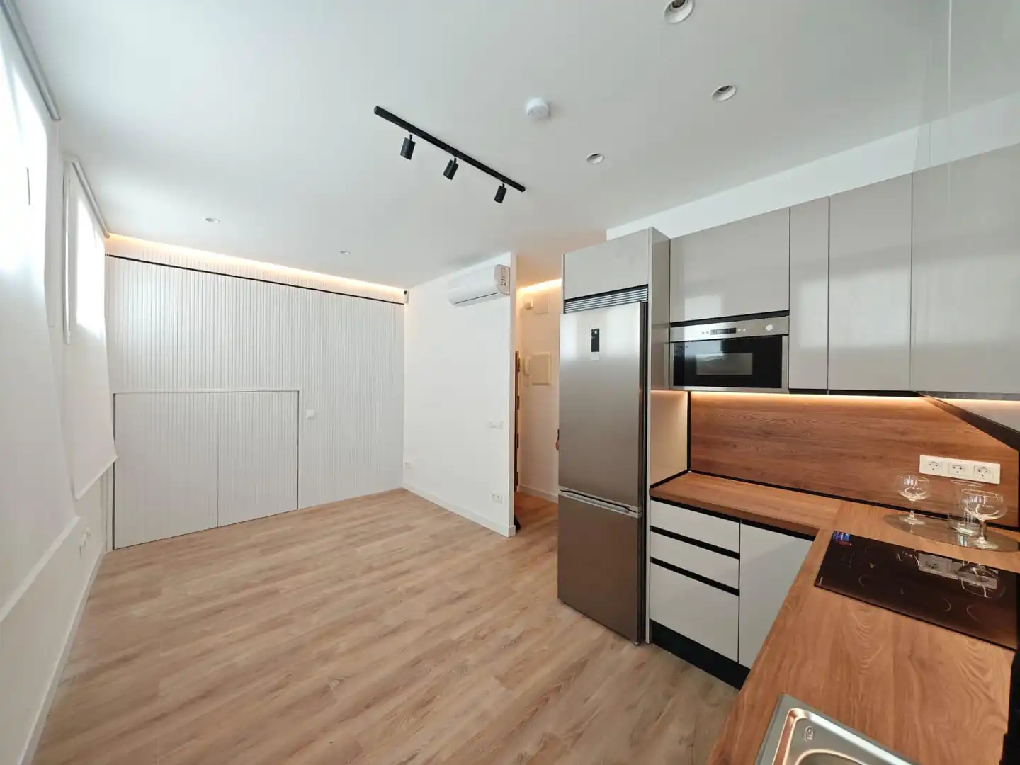 Cocina de Planta baja en venta en Madrid con Aire acondicionado y Calefacción