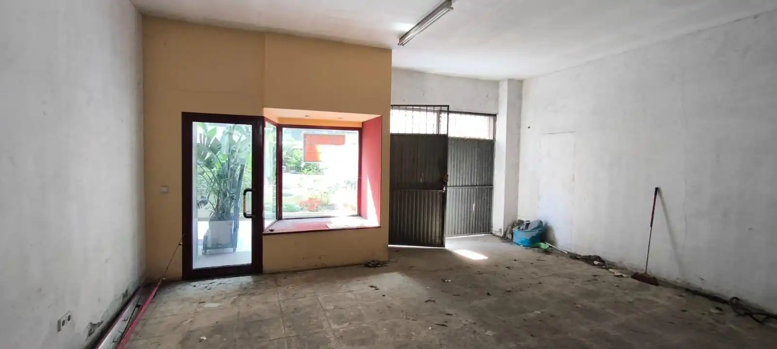 Local comercial en venda a Vilagarcía, imagen 2