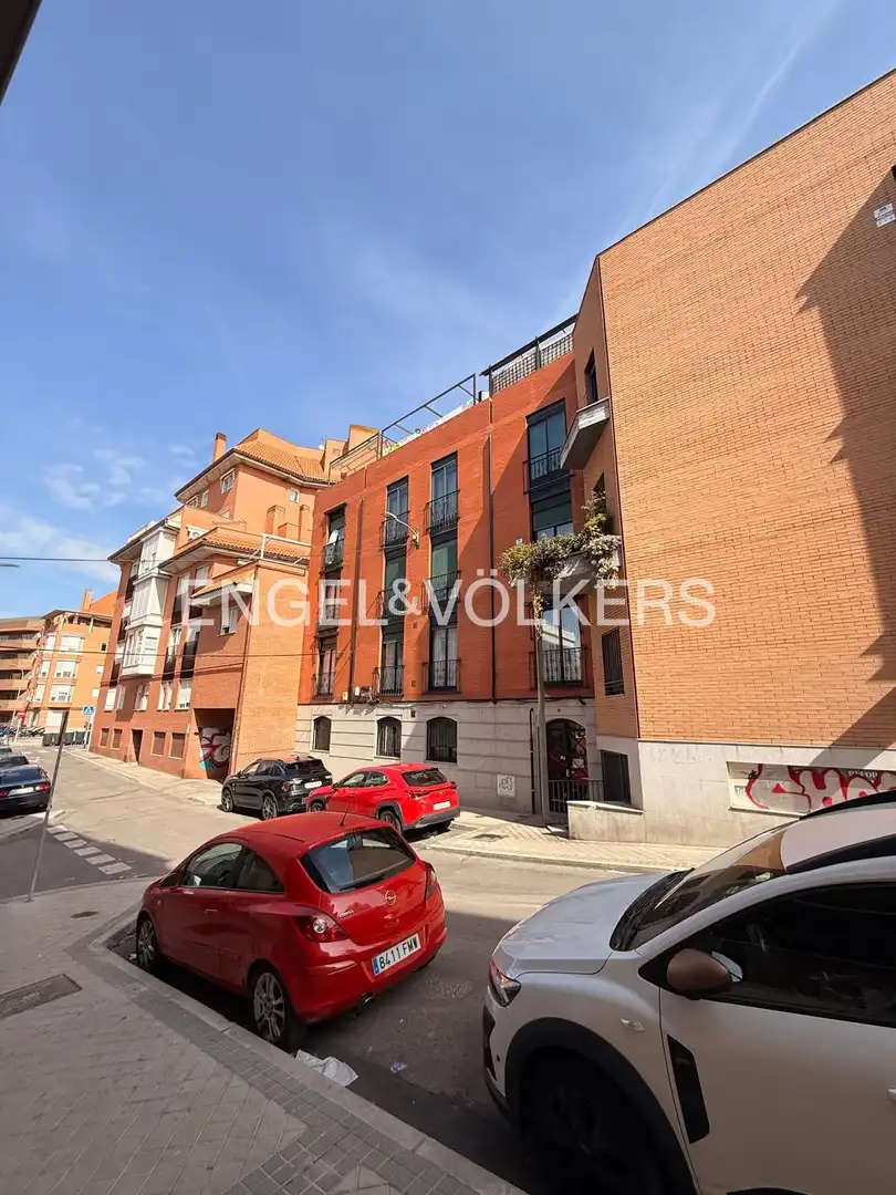 Vista exterior de Ático en venta en Carabanchel