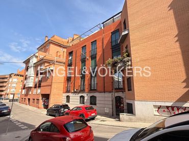 Àtic amb balcó en venda a Carabanchel