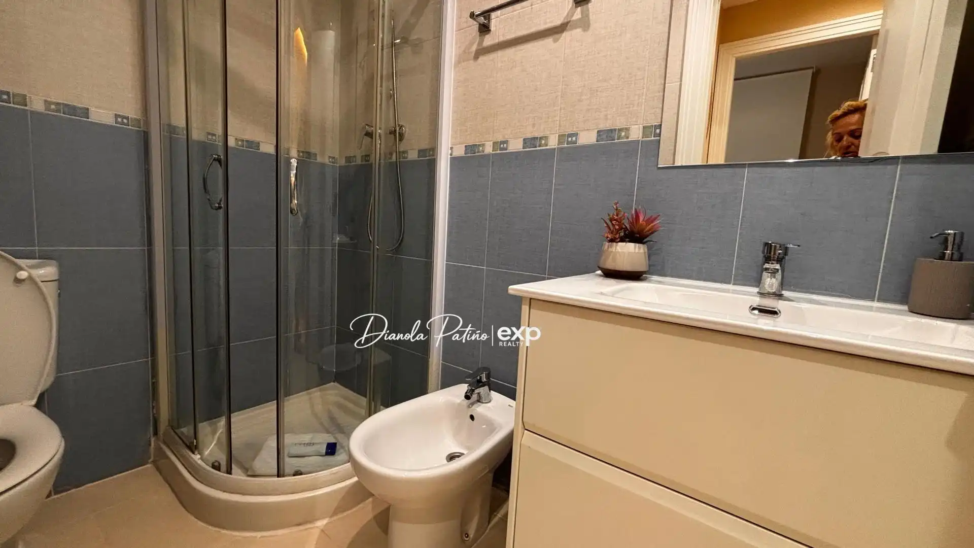 Bany de Apartament en venda en Oropesa del Mar / Orpesa amb Aire condicionat, Jardí privat i Terrassa