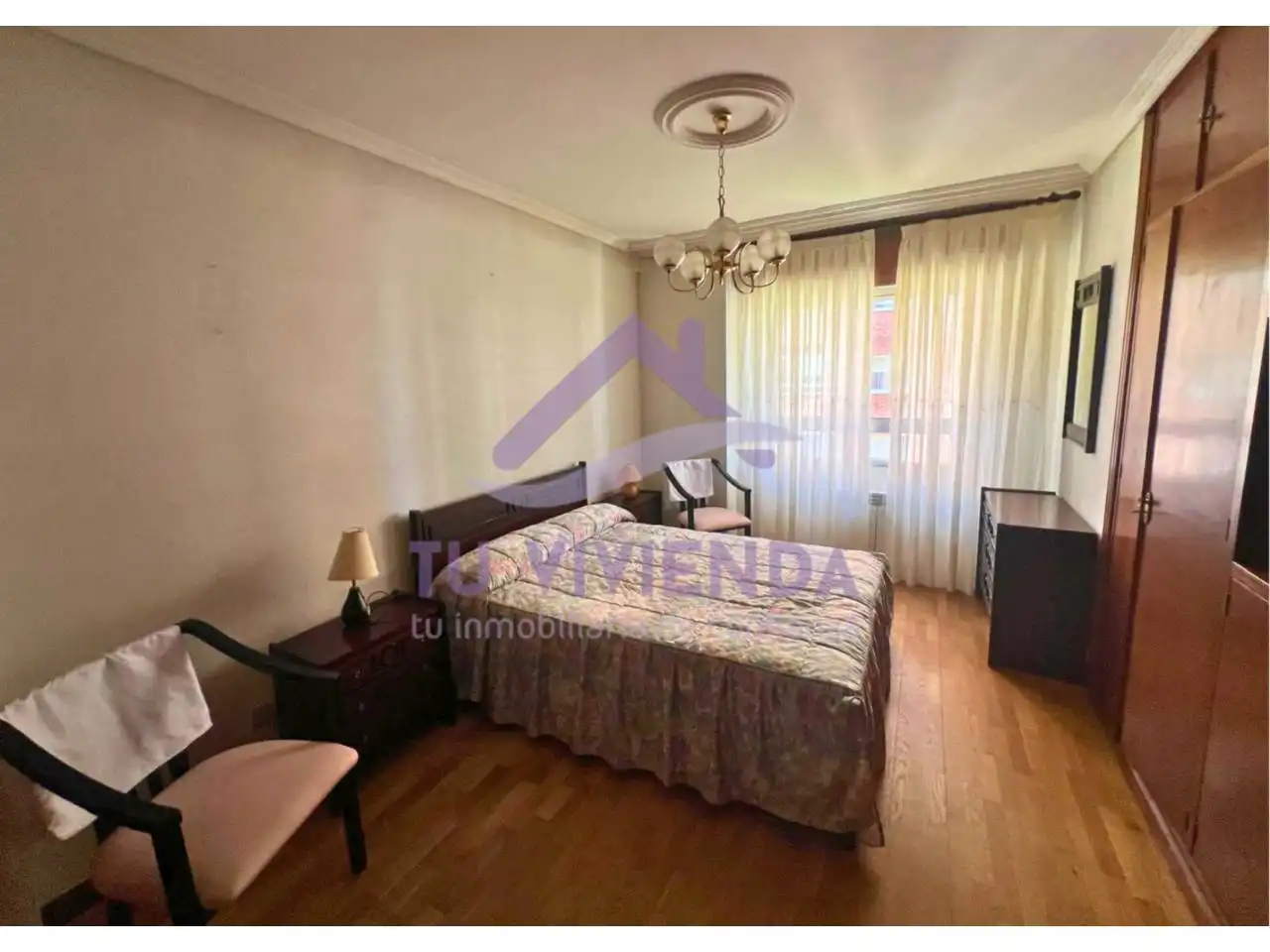 Schlafzimmer von Wohnung zum Verkauf in Valladolid mit Heizung, Parkett und Terrasse