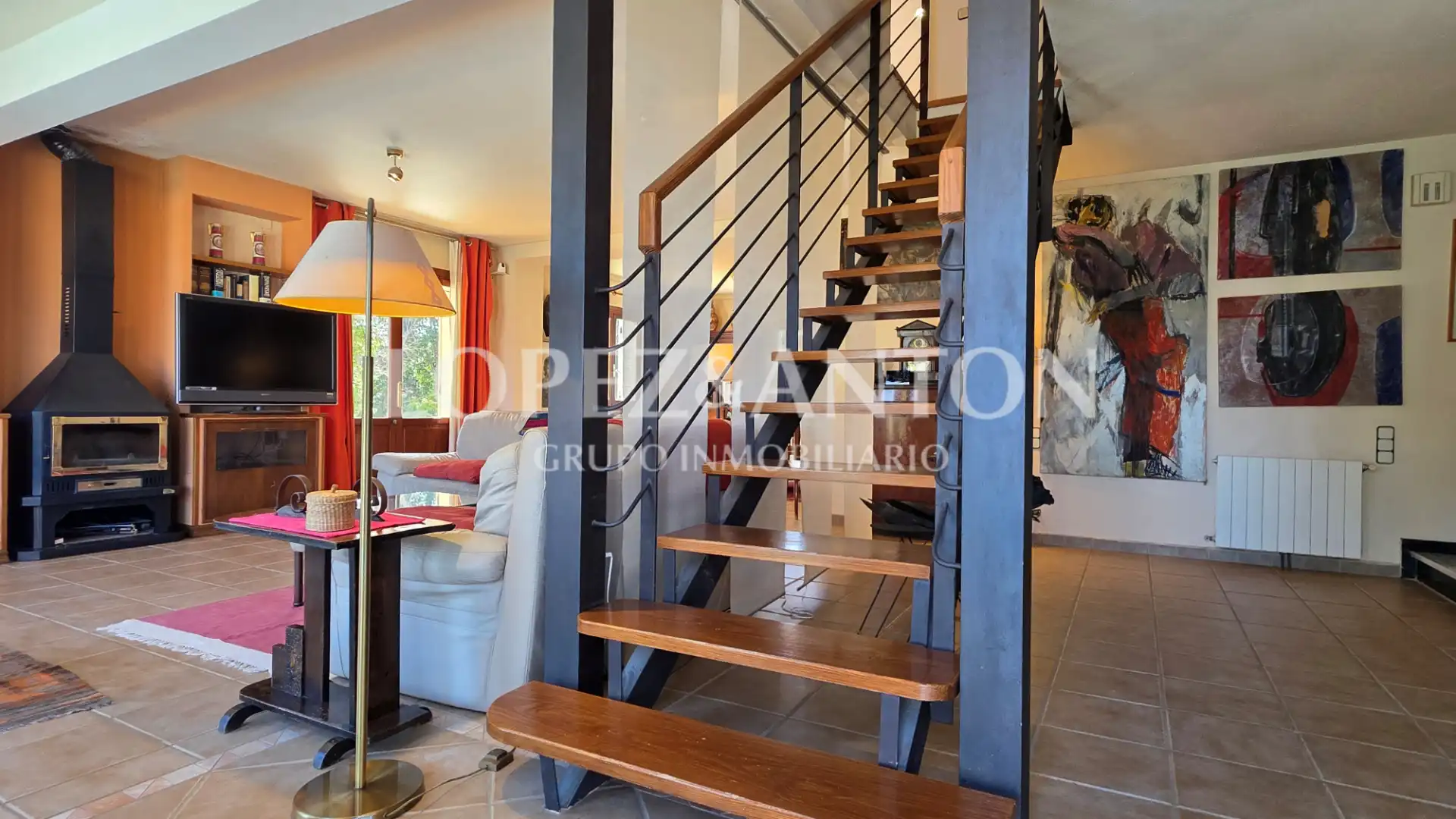 Houses for sale in L'Eliana  with Air Conditioner, Heating and Private garden
