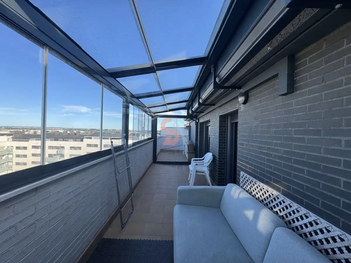 Terraza de Piso de alquiler en Arroyo de la Encomienda con Aire acondicionado, Calefacción y Terraza