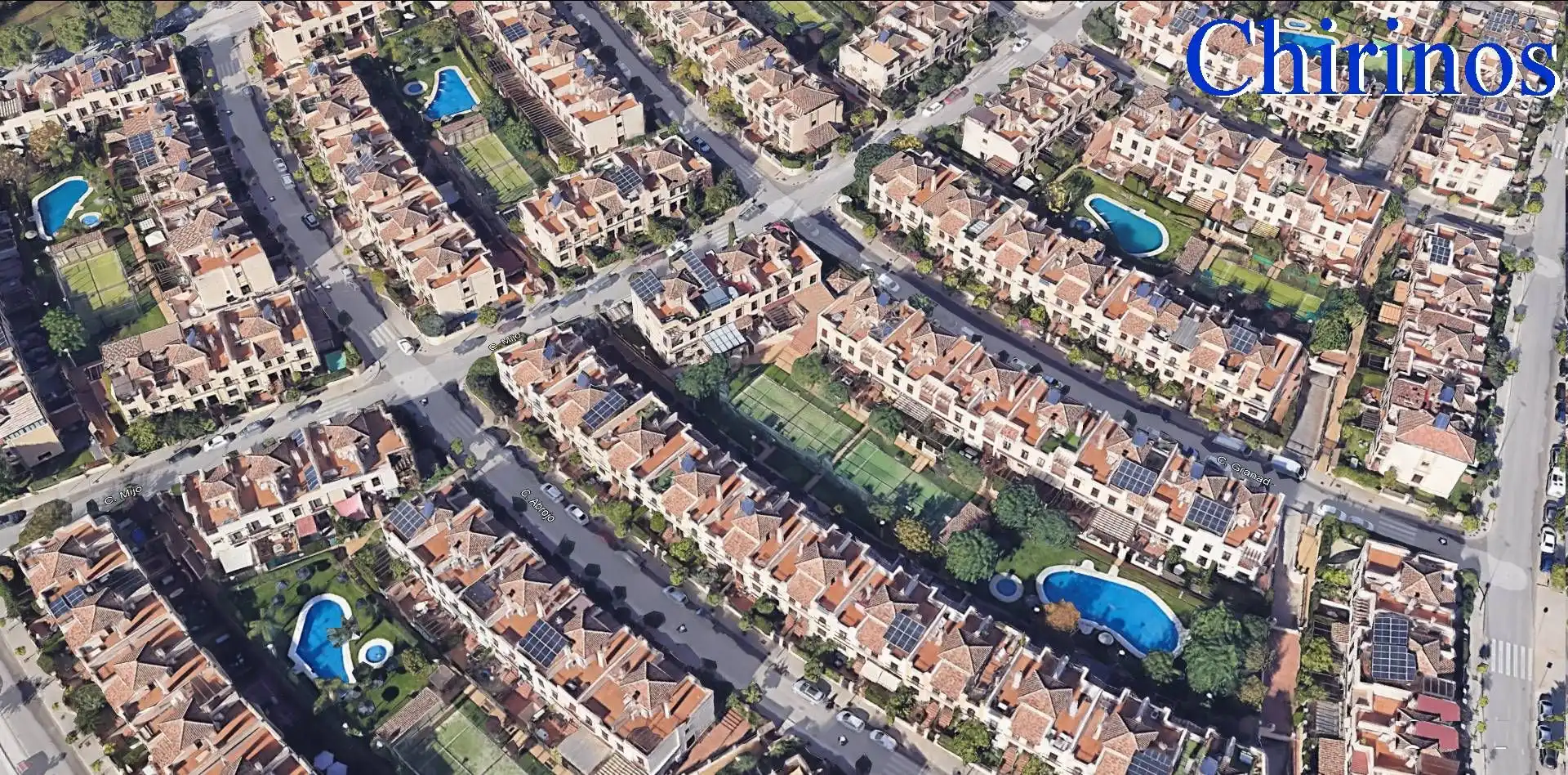 Casa o xalet de lloguer a El Brillante -El Naranjo - El Tablero