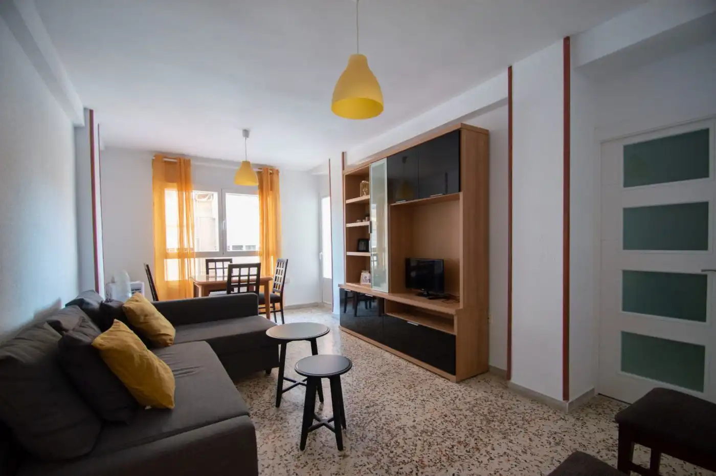 Flat with lift to rent in Ciudad Jardín - Tagarete - El Zapillo, imagen 3