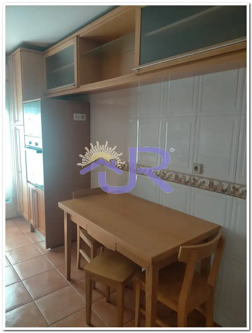 Habitación de Dúplex de alquiler en Paracuellos de Jarama con Aire acondicionado, Calefacción y Amueblado
