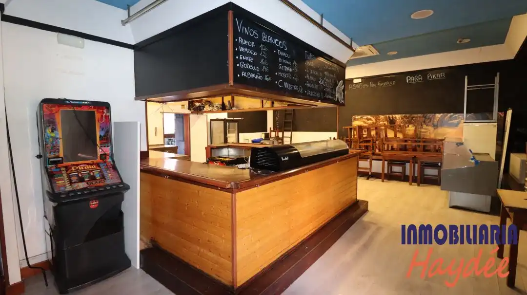 Local comercial en venda a Algorta, imagen 3