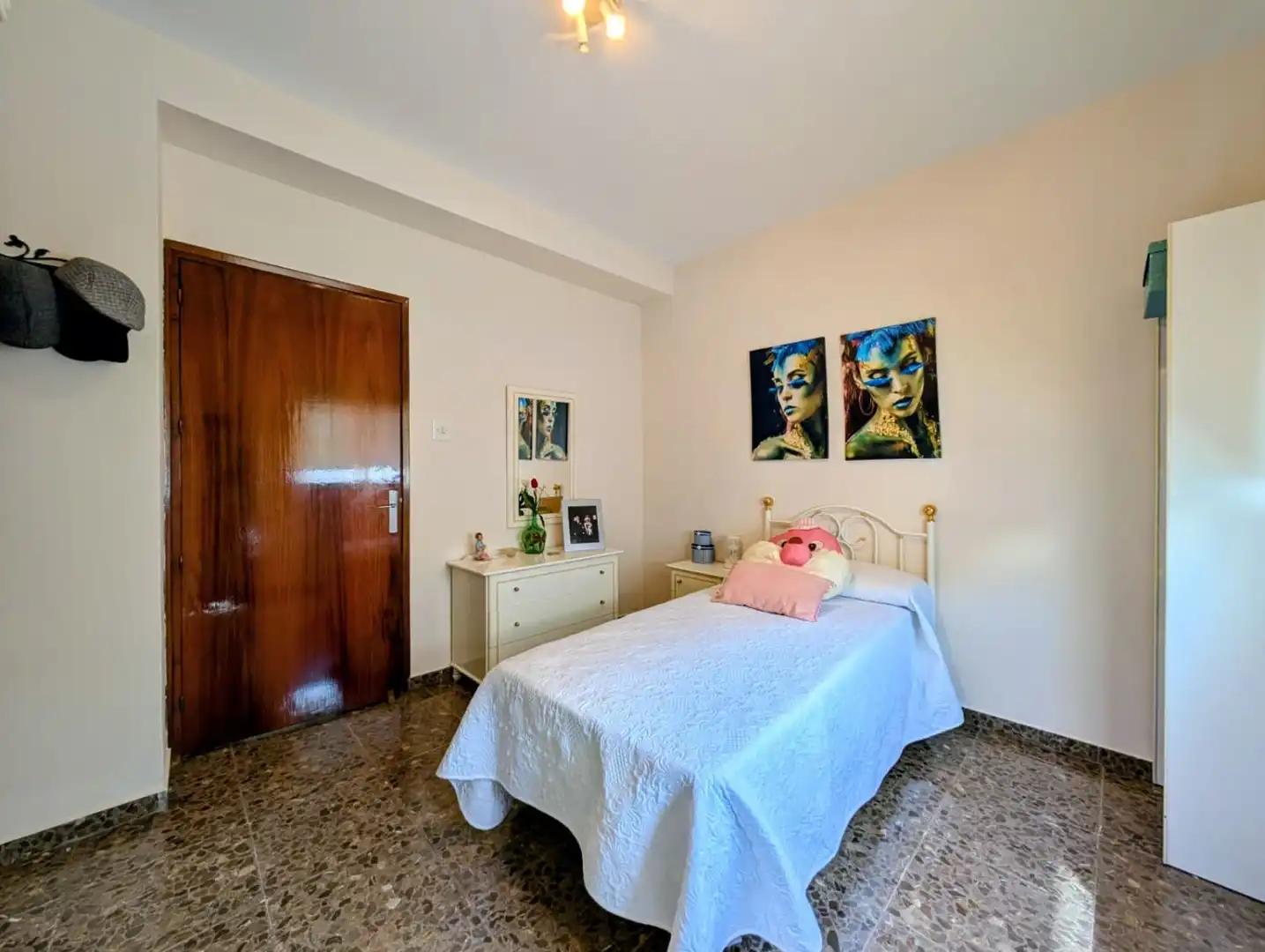 Bedroom of Houses for sale in Loja  with Terrace and Storage room