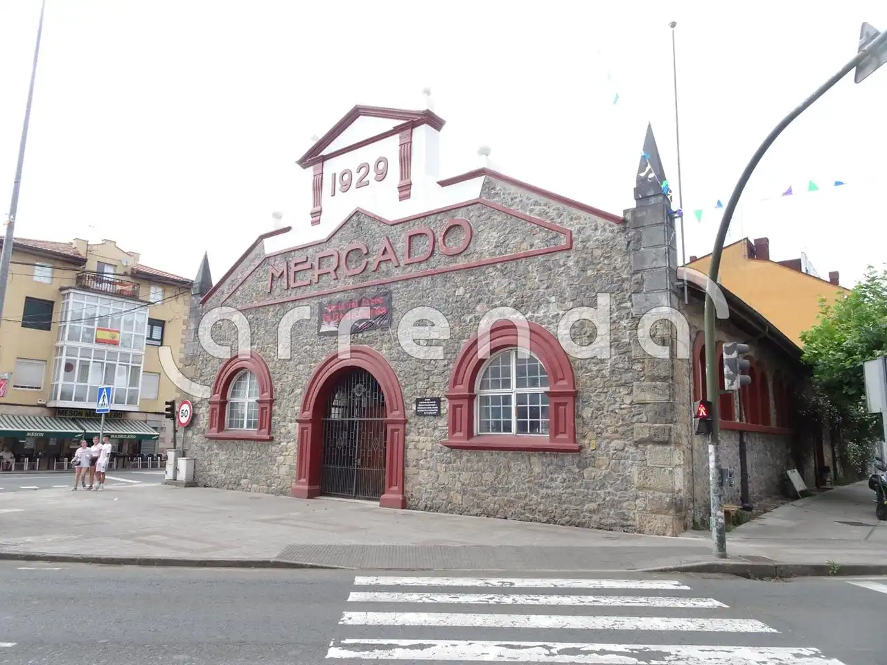 Local commercial à louer à De Solares