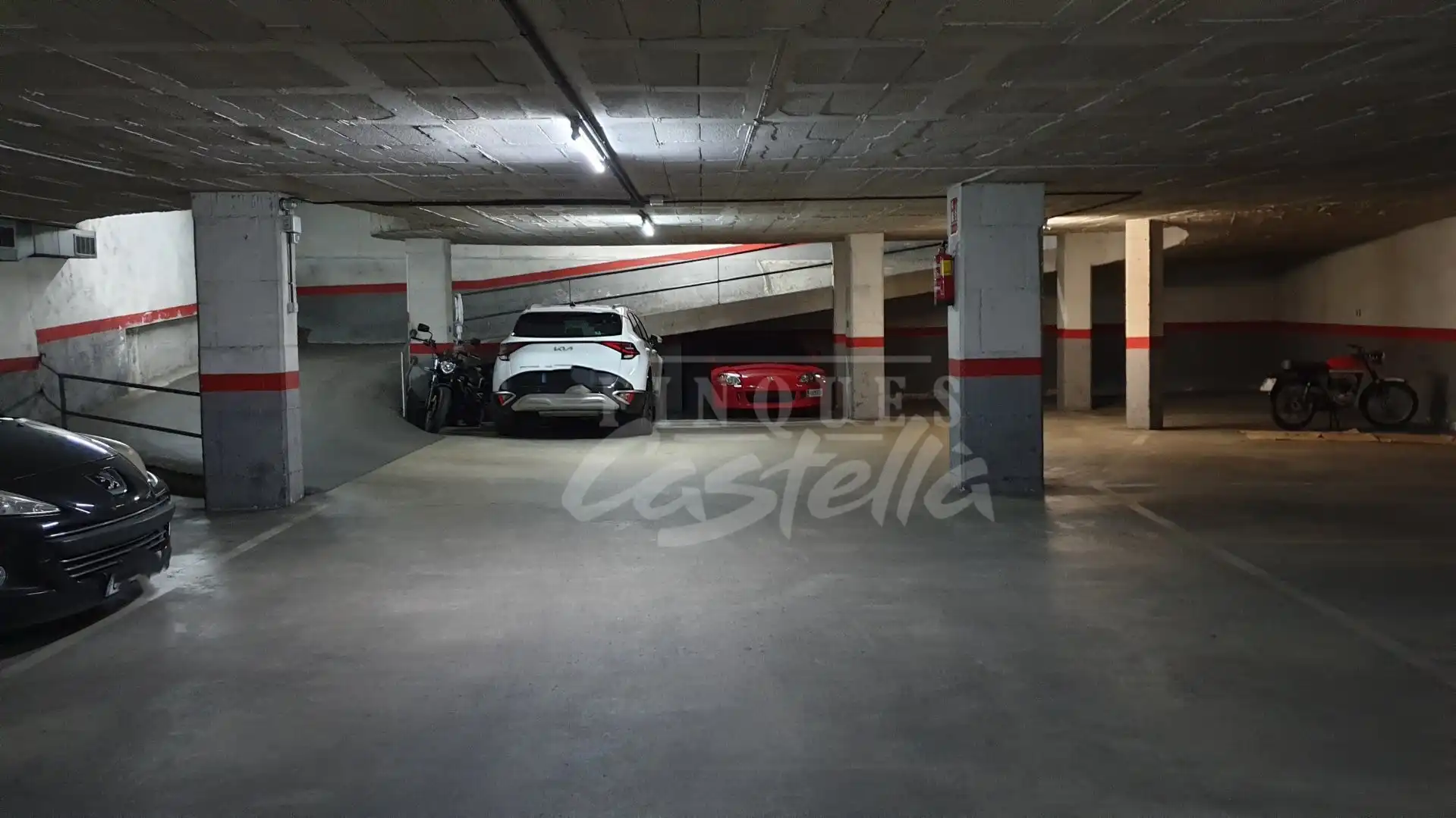 Parkplatz zum Verkauf in Centre, imagen 3