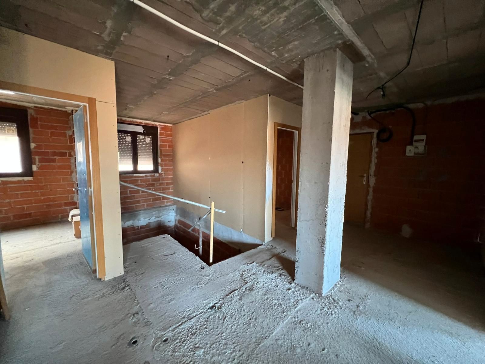 Local de alquiler en Calle de Julio Valdeón, Foso - Moreras