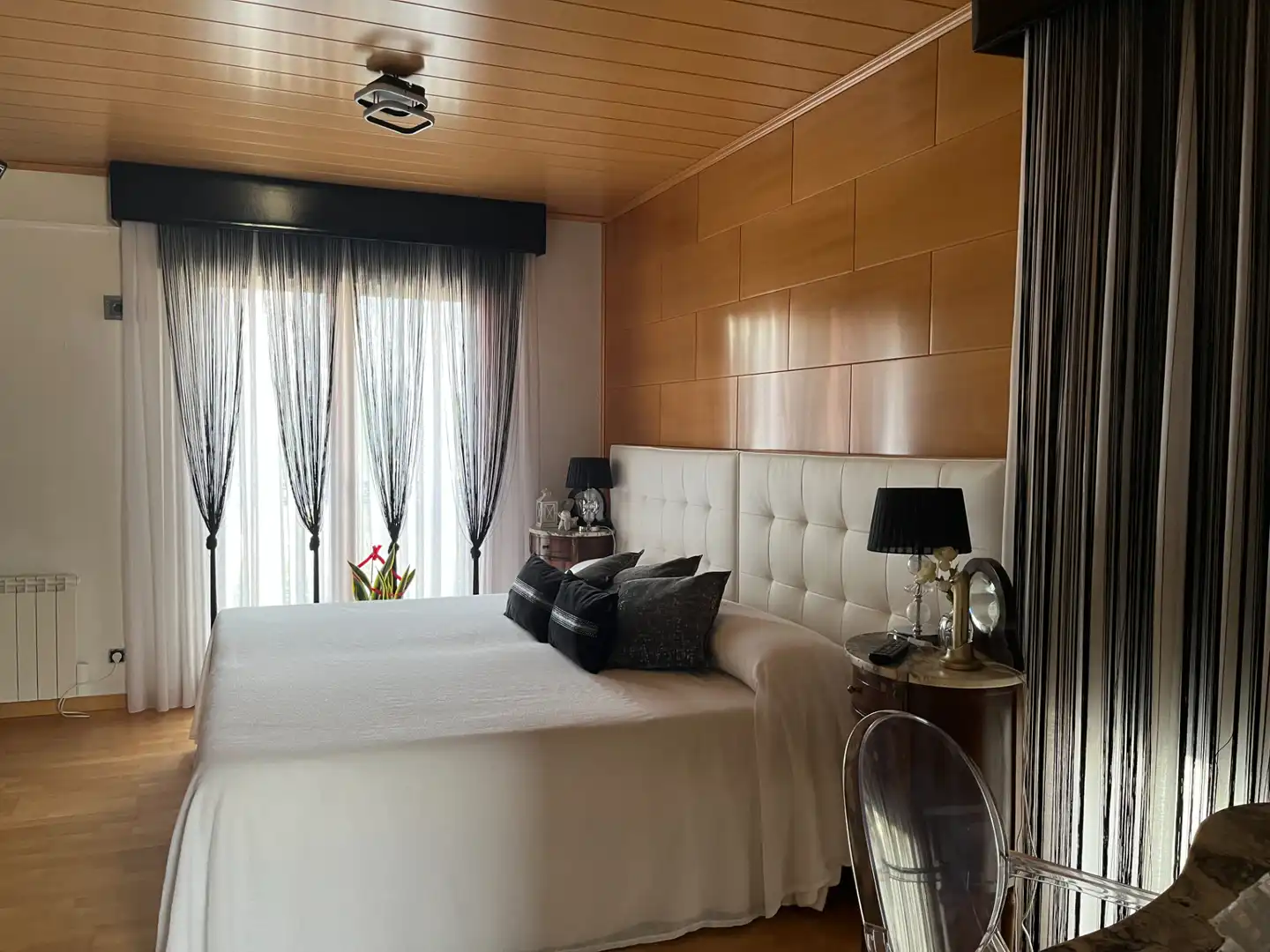 Dormitori de Casa o xalet en venda en Vilanova del Vallès amb Aire condicionat, Calefacció i Jardí privat