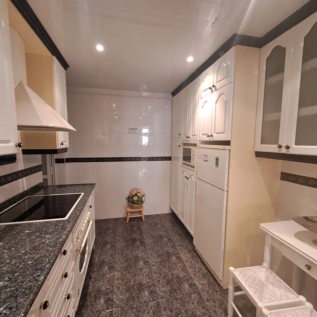 Kitchen of Flat for sale in Can Gili