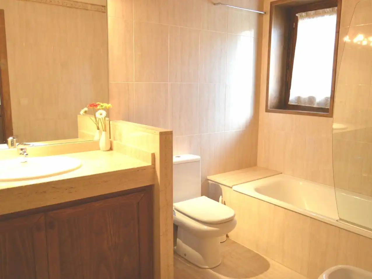 Bathroom of Detached homes for rent in Guils de Cerdanya, Girona