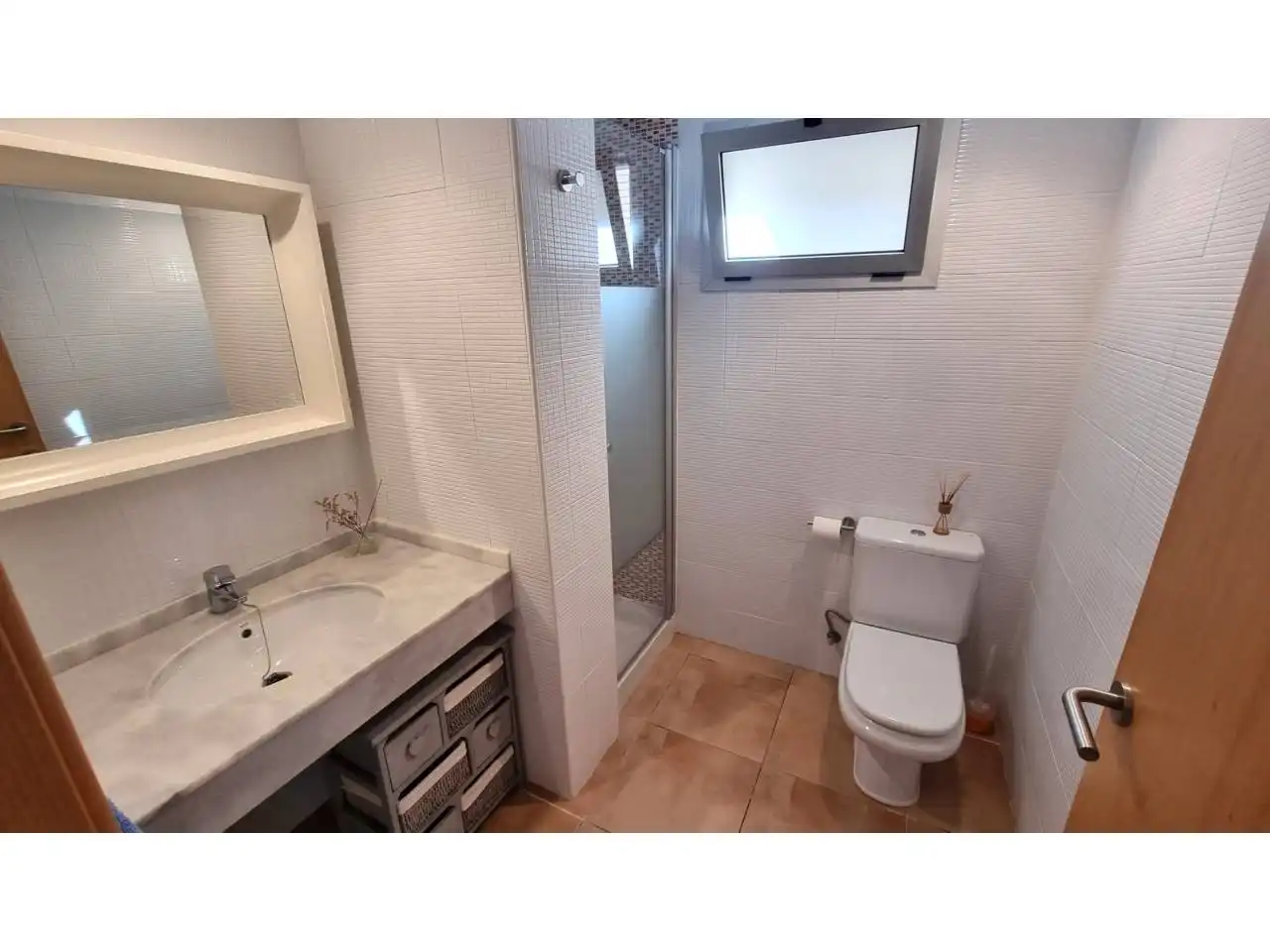 Bathroom of Flat for sale in L'Ampolla  with Air Conditioner, Heating and Balcony