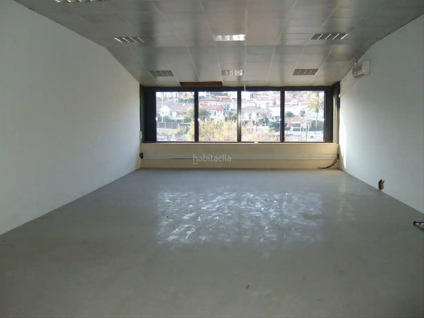 Commercial properties for sale in Pineda de Mar