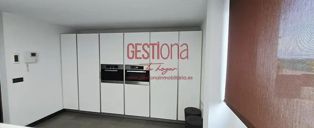 Kitchen of Houses for sale in Santa Cruz de Bezana  with Private garden, Terrace and Furnished