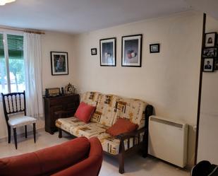 Sala d'estar de Pis de lloguer en Cuenca Capital amb Aire condicionat, Calefacció i Moblat