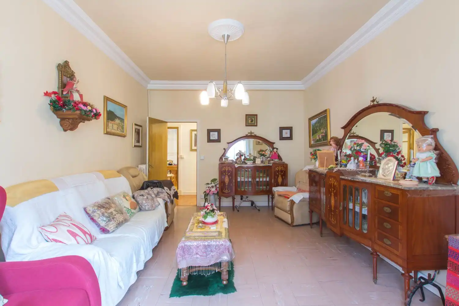 Living room of Flat for sale in  Pamplona / Iruña  with Heating and Balcony
