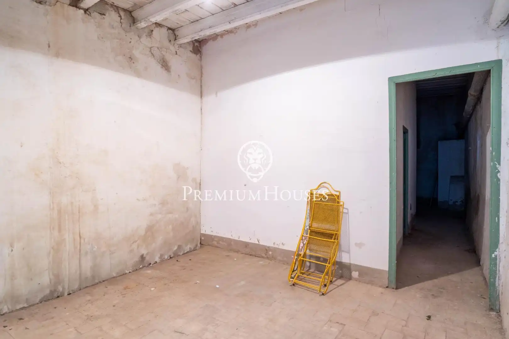 Houses for sale in La Secuita  with Terrace, Storage room and Balcony