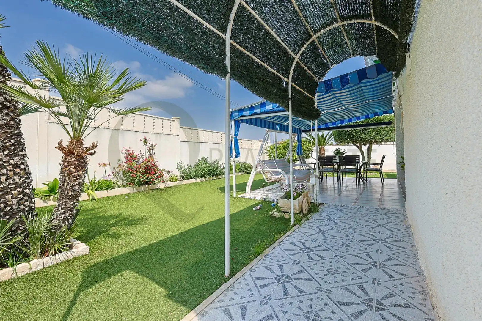 Terrassa de Casa o xalet en venda en Elche / Elx amb Jardí privat, Terrassa i Piscina