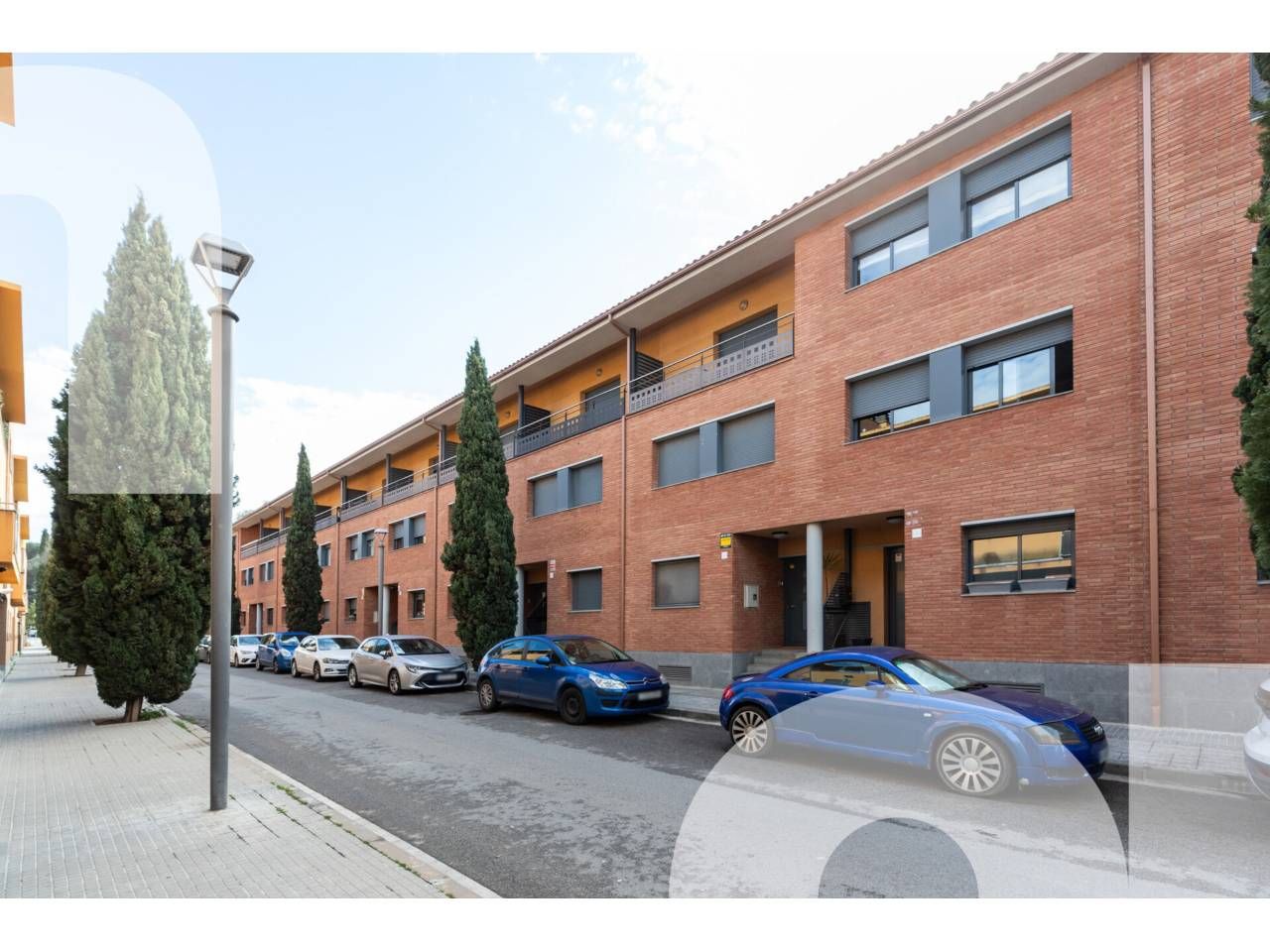 Exterior view of Single-family semi-detached for sale in Vilanova del Vallès  with Air Conditioner, Heating and Terrace