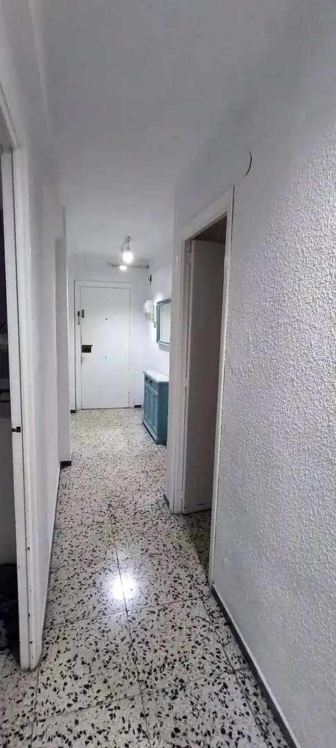 Piso en venta en Alicante / Alacant con Terraza y Balcón