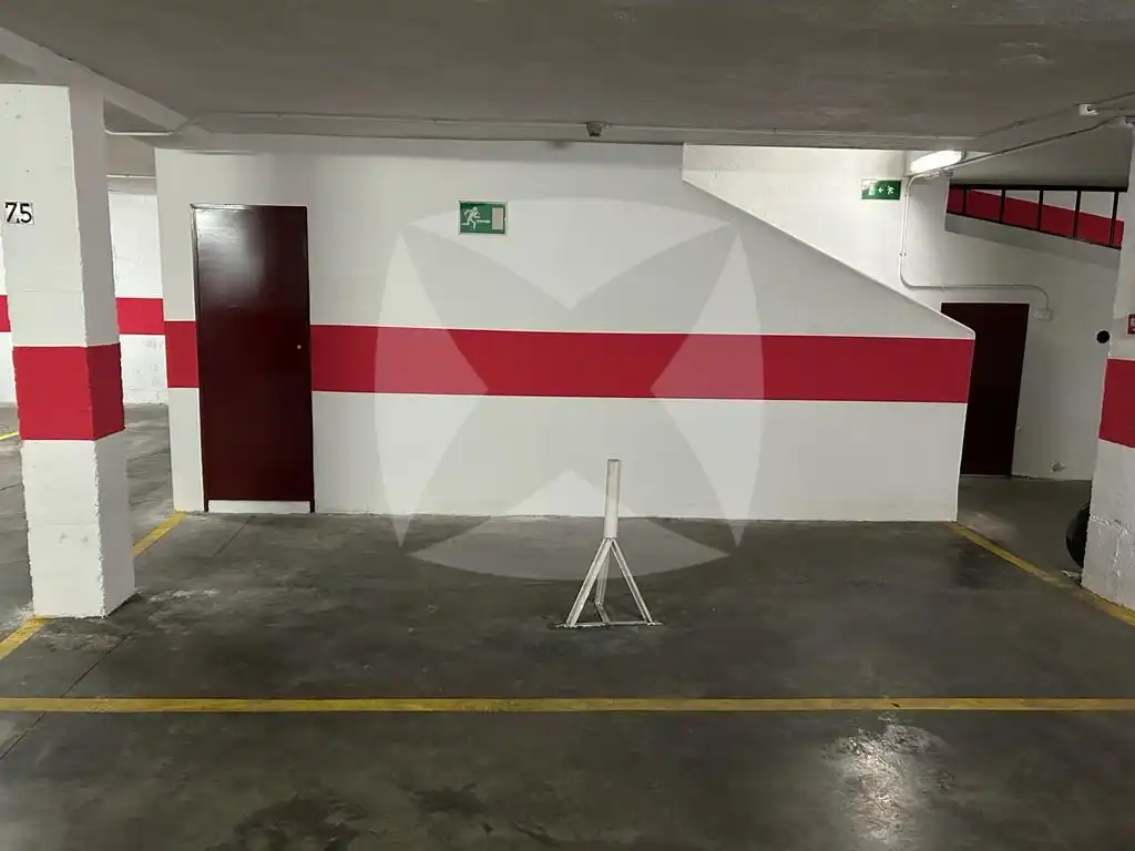 Aparcament en venda a Plaza de Antonio Zoido Díaz
