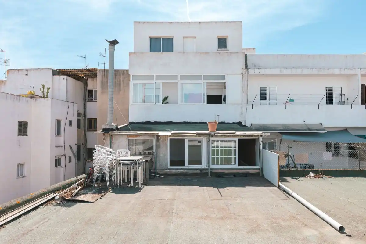 Vista exterior de Piso en venta en Santa Eulària des Riu con Aire acondicionado, Calefacción y Terraza