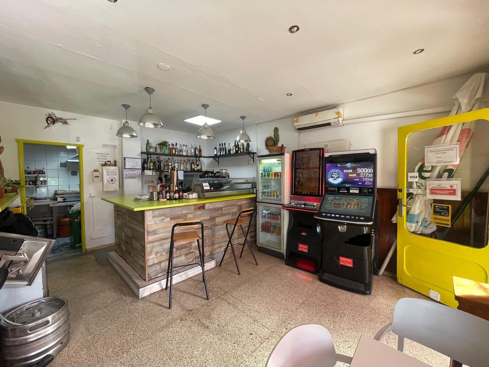 Premises to rent in  Palma de Mallorca  with Air Conditioner and Furnished