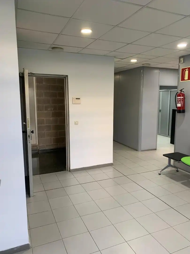 Nau industrial en venda a POLIGONO PEDROSA, imagen 19