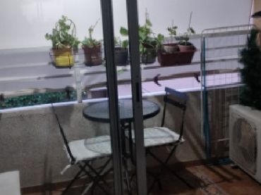 Piso con balcón en venta en Dolores