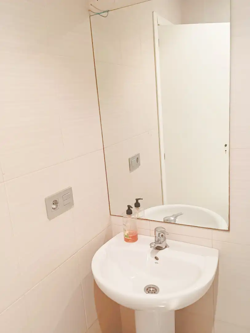 Baño de Nave industrial en venta en Bollullos de la Mitación con Calefacción