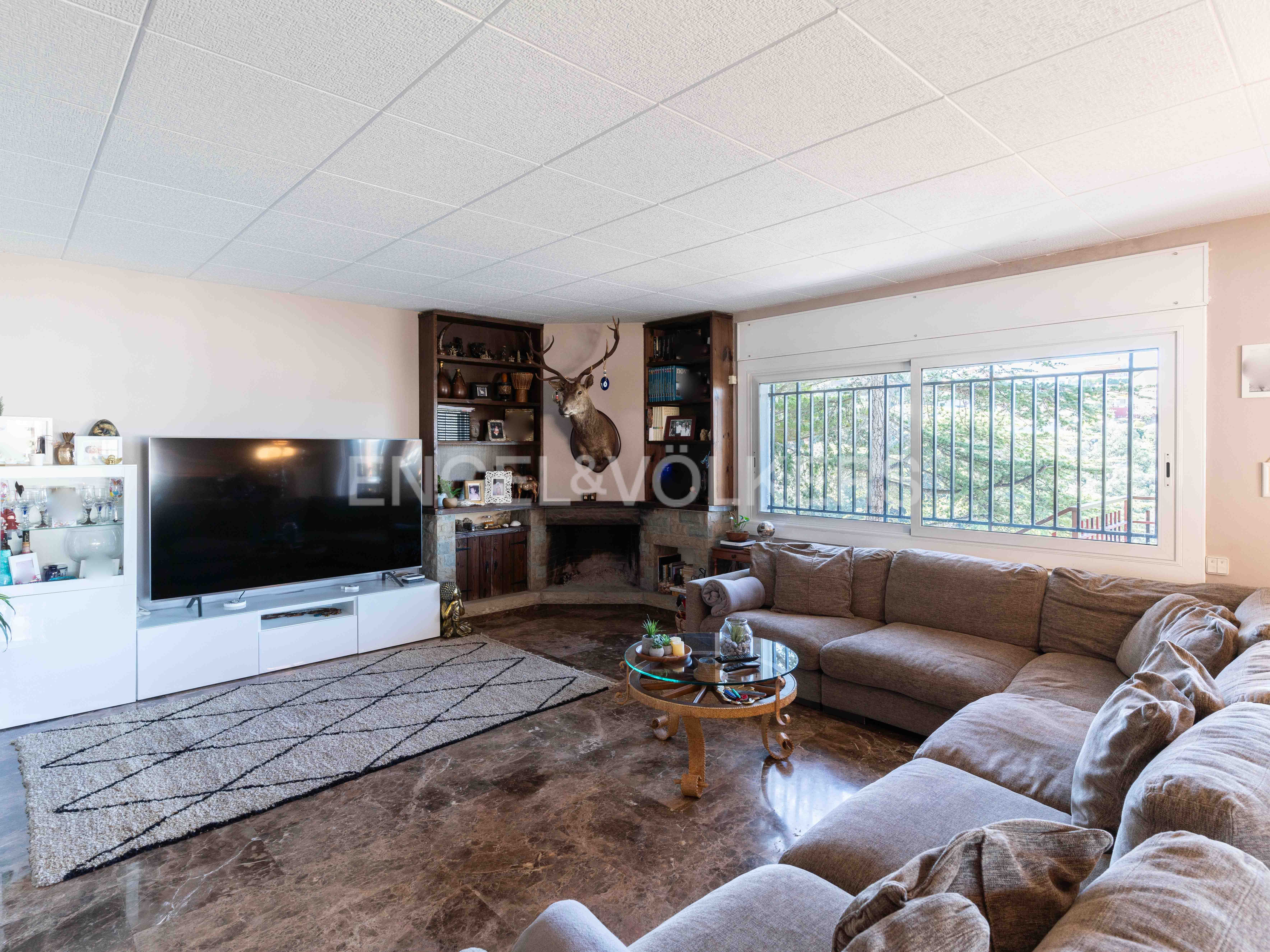 Sala d'estar de Casa o xalet en venda en Argentona amb Calefacció, Jardí privat i Terrassa