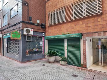 Local comercial en venta en Rúa E.Heraclio Botana