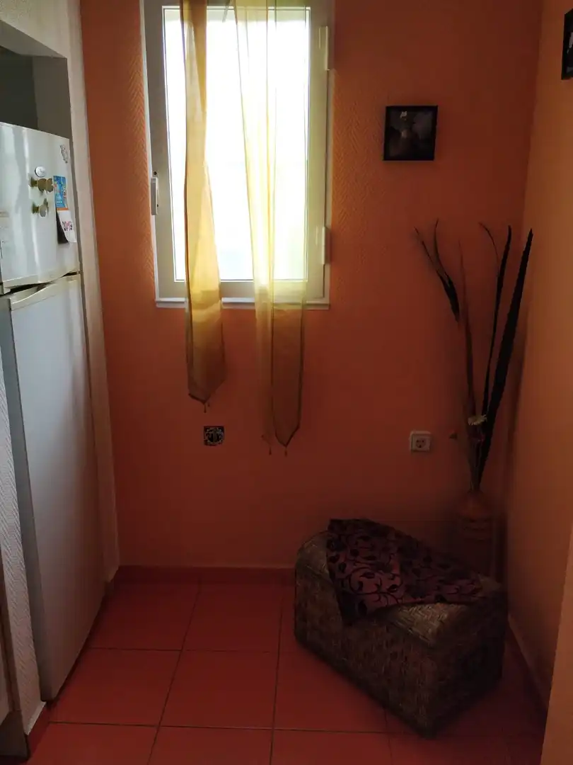 Habitación de Apartamento de alquiler en Torrevieja con Calefacción, Piscina y Amueblado