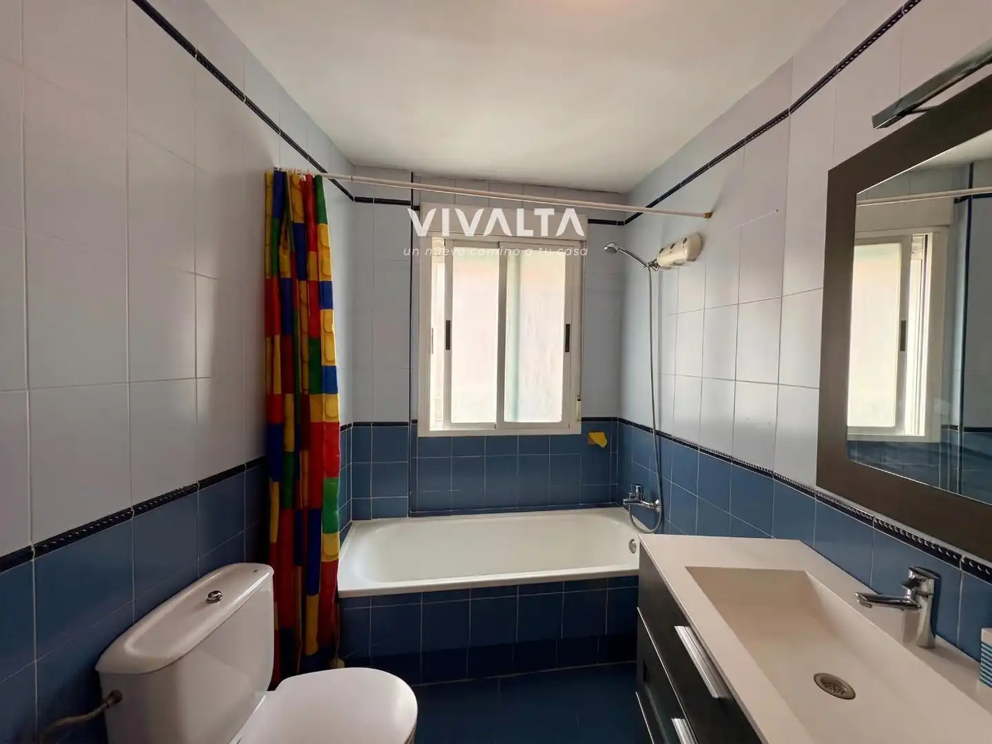 Baño de Estudio en venta en Madrid con Aire acondicionado y Amueblado