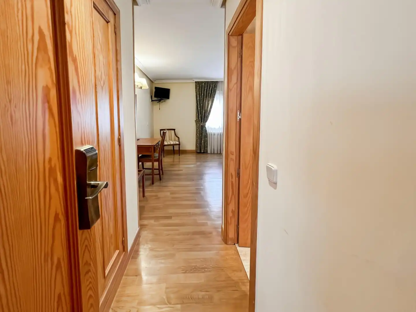 Country homes for sale in Buitrago del Lozoya  with Air Conditioner and Alarm