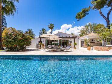 Casa amb piscina en venda a Río Real - Los Monteros