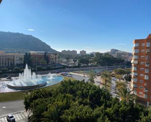 Vista exterior de Pis en venda en Alicante / Alacant amb Aire condicionat, Calefacció i Jardí privat