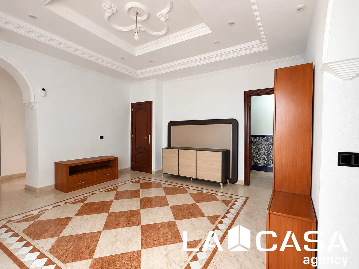 Sala d'estar de Casa o xalet en venda en Dos Hermanas amb Terrassa