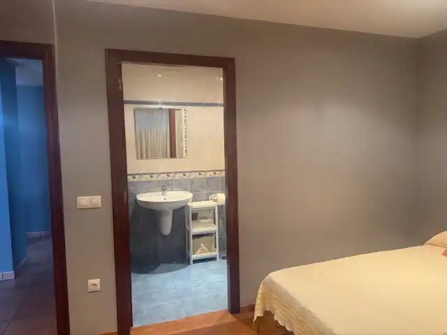 Bany de Casa o xalet en venda en Castropol amb Calefacció, Jardí privat i Parquet