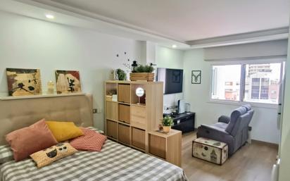 Bedroom of Attic for sale in Las Palmas de Gran Canaria  with Air Conditioner